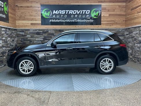 Used 2023 Mercedes-Benz GLC 300 GLC 300 image 6