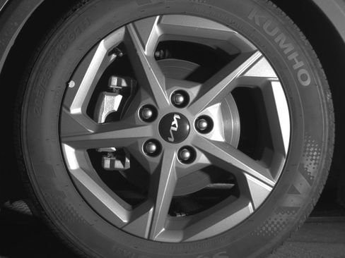 Used 2025 Kia K4 LXS image 12