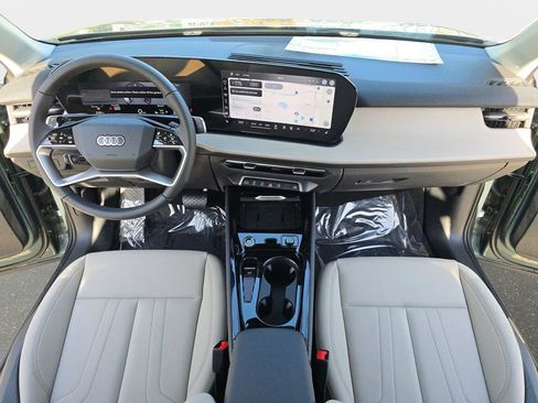 New 2026 Audi Q3 quattro 2.0T image 9