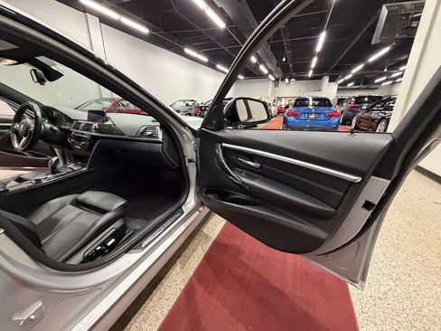 Used 2017 BMW 340i xDrive Sedan image 37