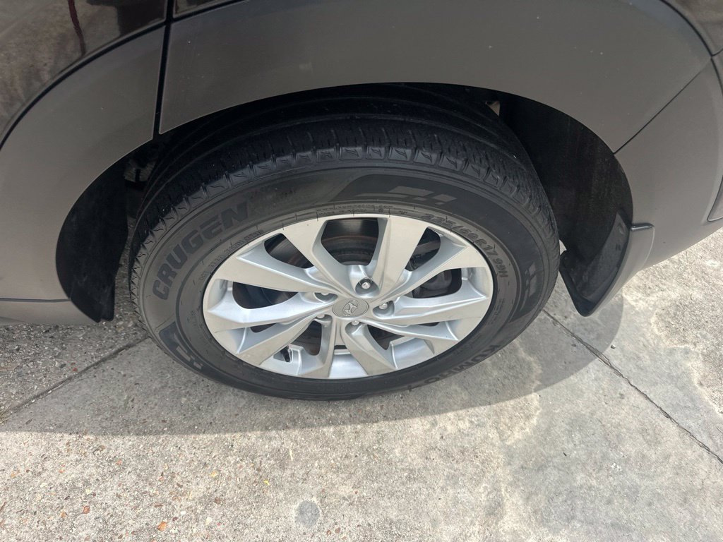 Used 2021 Hyundai Tucson Value w/ Cargo Package FWD image 18