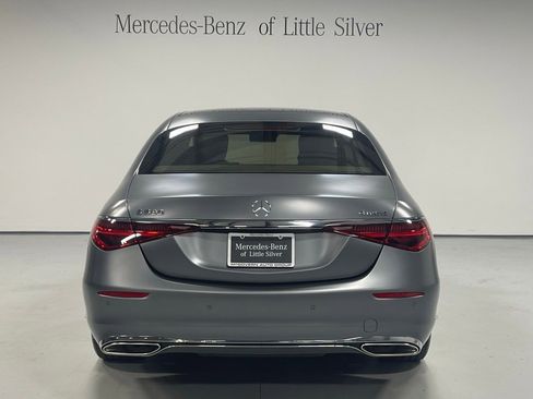 Used 2022 Mercedes-Benz S 580 4MATIC Sedan image 4