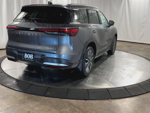 Certified 2026 INFINITI QX60 Luxe w/ Cargo Package AWD/4WD image 12