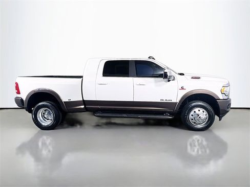 Used 2024 RAM 3500 Limited w/ Safety Group image 8
