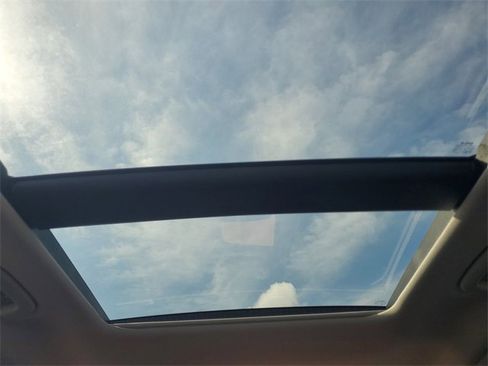 New 2026 Kia Sportage EX w/ EX Panorama Roof Package image 45