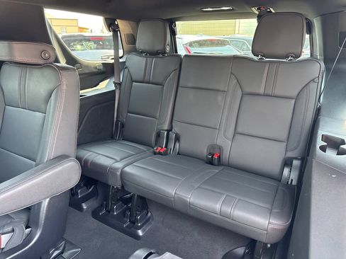 Used 2025 Chevrolet Tahoe RST w/ RST Capability Package AWD/4WD image 32