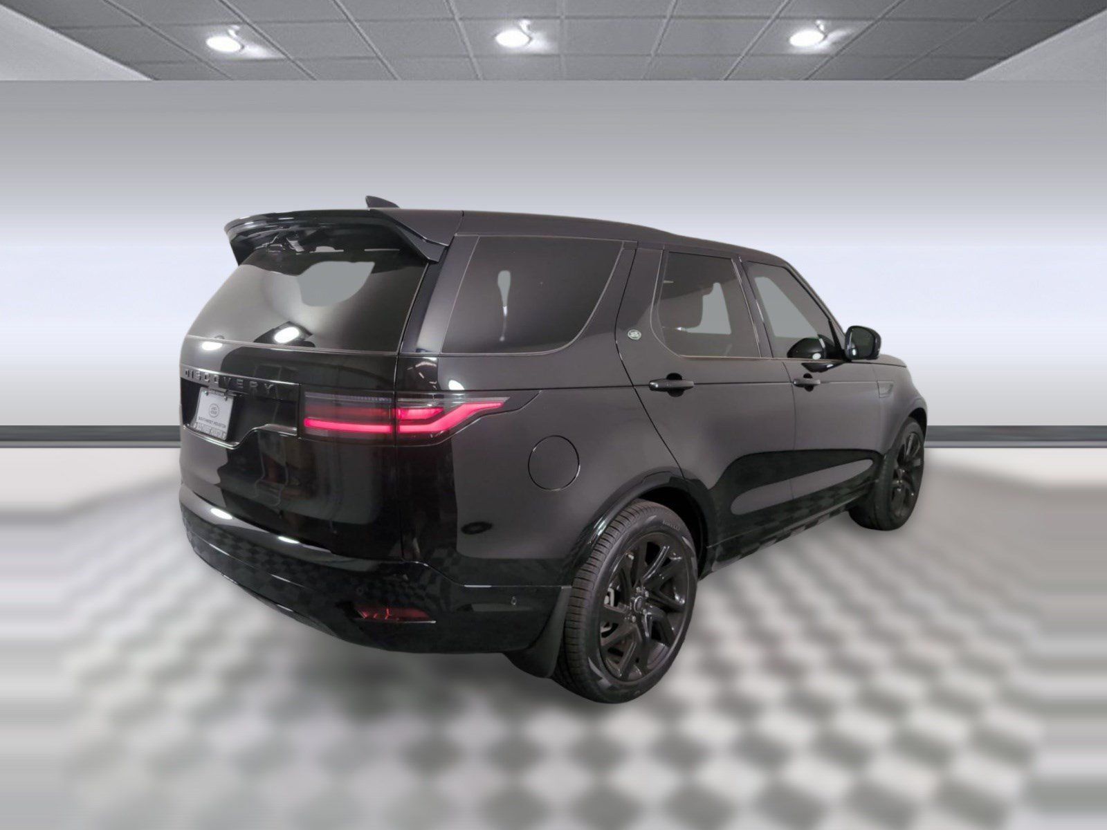 Used 2025 Land Rover Discovery Dynamic SE AWD/4WD image 7