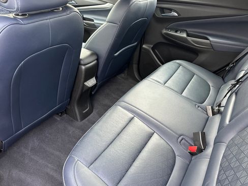 Used 2022 Chevrolet Bolt EUV Premier w/ Sun & Sound Package image 14