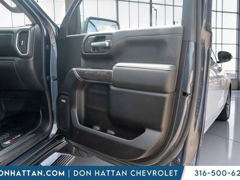 Used 2022 Chevrolet Silverado 1500 LTZ AWD/4WD image 24
