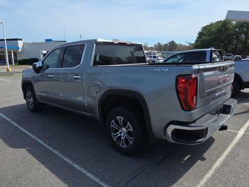 Used 2025 GMC Sierra 1500 SLT AWD/4WD image 7