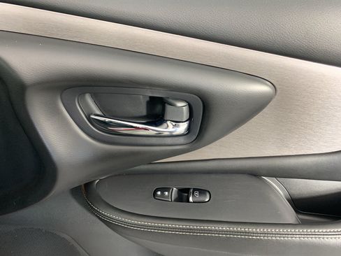 Used 2022 Nissan Murano SL FWD image 41