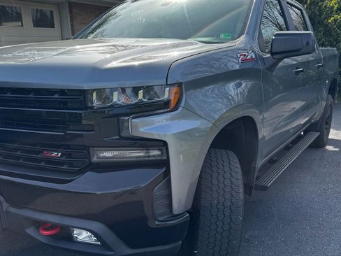 Used 2019 Chevrolet Silverado 1500 LT Trail Boss image 2