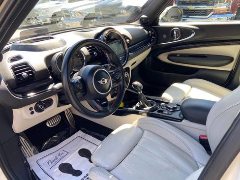 Used 2016 MINI Cooper Clubman S image 10