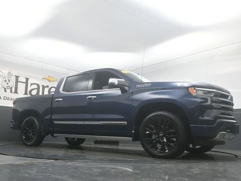 Used 2022 Chevrolet Silverado 1500 High Country AWD/4WD image 2