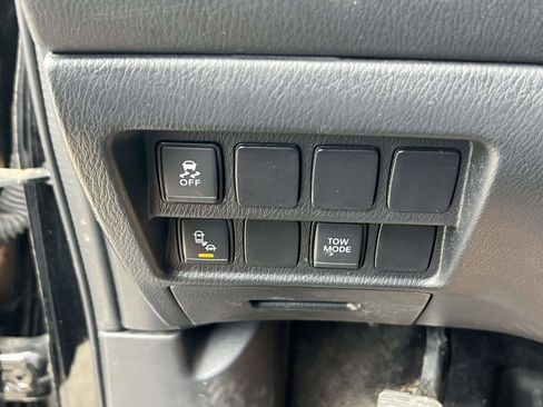 Used 2020 Nissan Pathfinder SV w/ Rock Creek Edition image 21