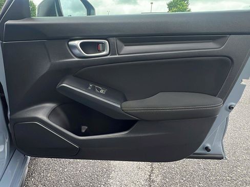 Used 2022 Honda Civic Sport image 12