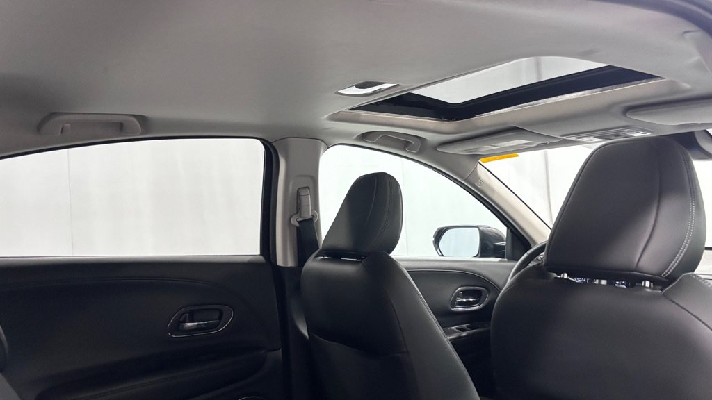 Used 2019 Honda HR-V EX-L image 27