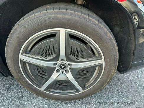 Used 2023 Mercedes-Benz EQS 580 4MATIC SUV image 33