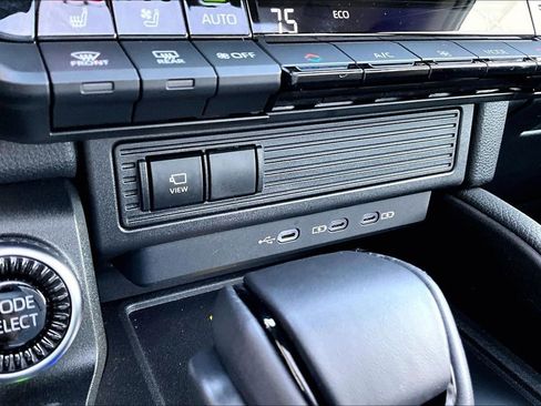 Certified 2025 Toyota Land Cruiser w/ Premium Package AWD/4WD image 14