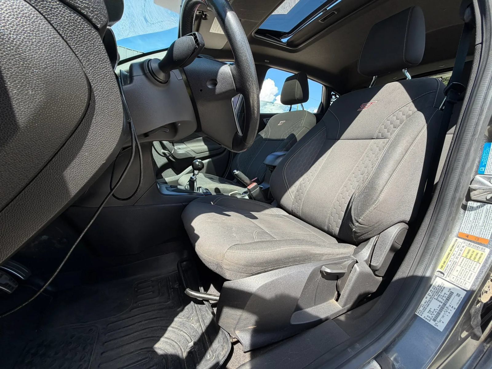 Used 2018 Ford Fiesta ST FWD image 7