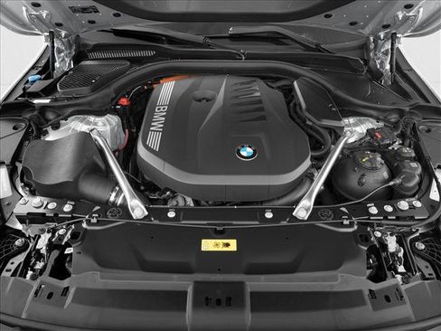 New 2027 BMW 550e xDrive AWD/4WD image 8