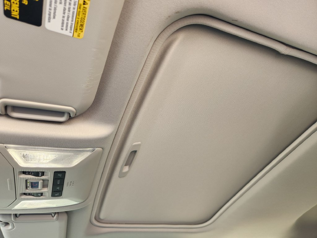Certified 2023 Toyota RAV4 XLE w/ Convenience Package FWD image 29