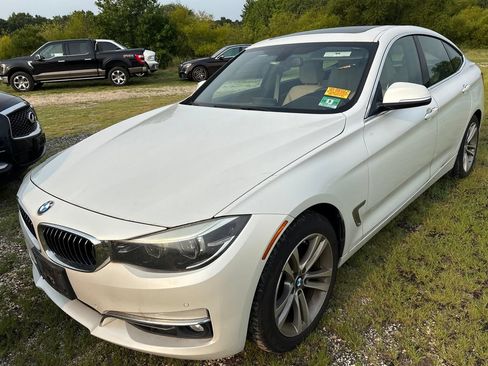 Used 2017 BMW 330i Gran Turismo xDrive AWD/4WD image 3