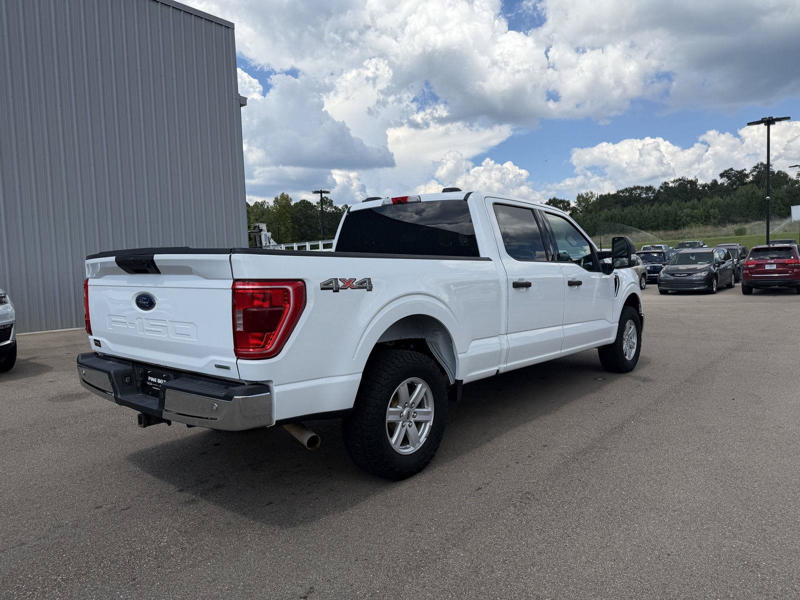 Used 2022 Ford F150 XLT w/ Equipment Group 301A Mid AWD/4WD image 6