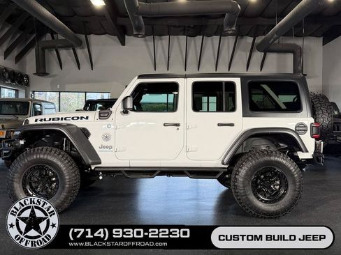 Used 2024 Jeep Wrangler Unlimited Rubicon 4xe AWD/4WD image 10