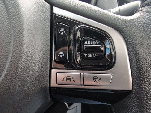 Used 2017 Subaru Outback 2.5i Touring w/ Popular Package #5A image 22