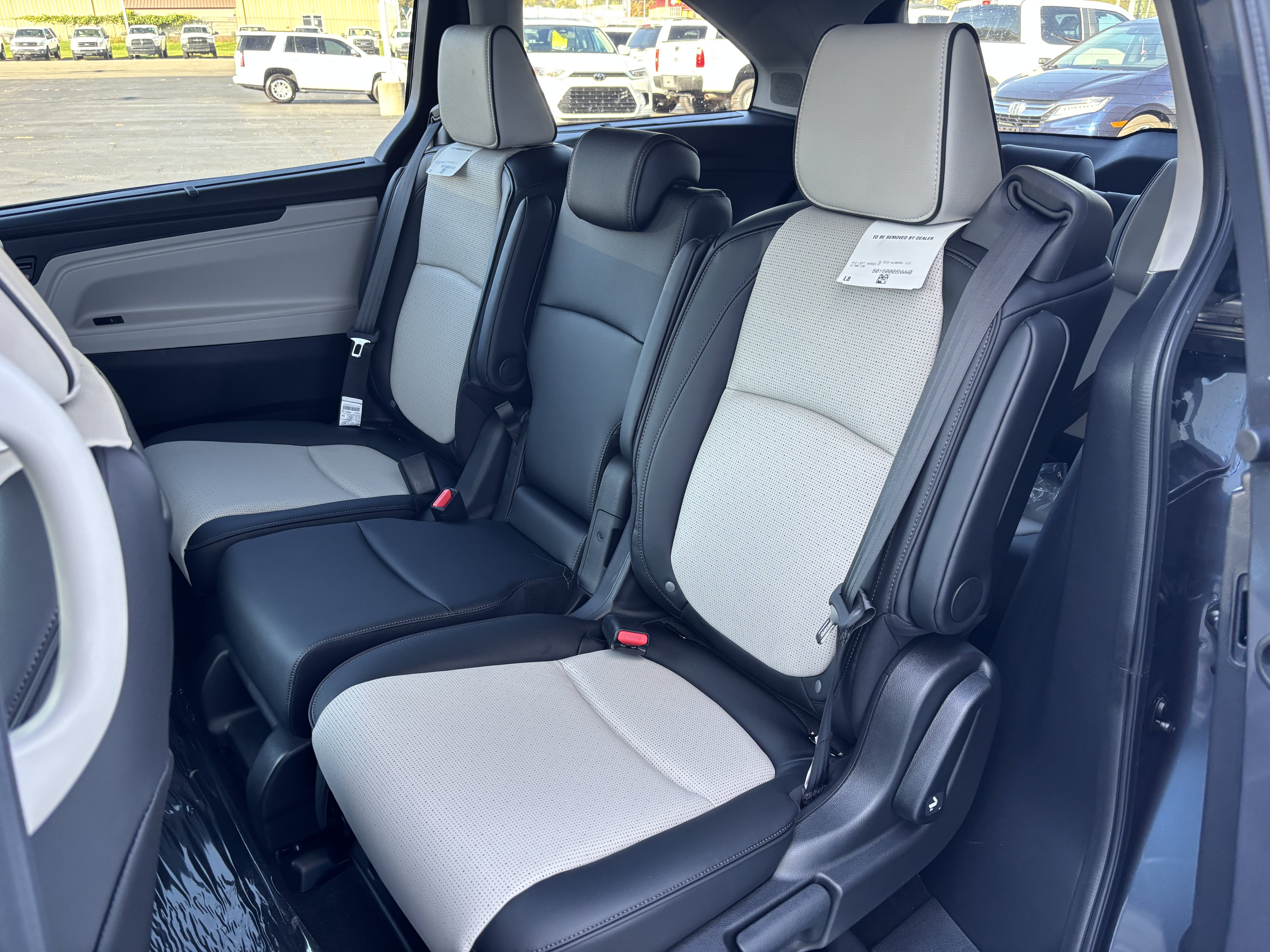 New 2027 Honda Odyssey Elite image 11