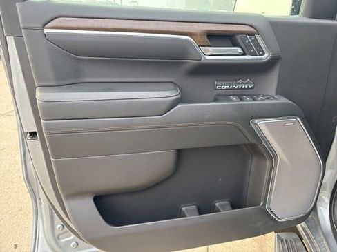 Used 2024 Chevrolet Silverado 1500 High Country image 12