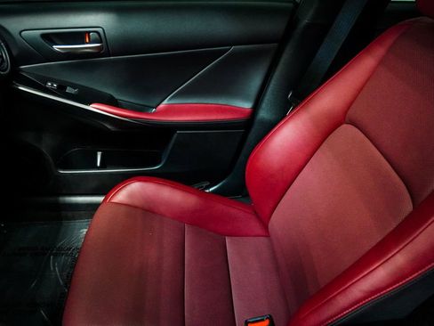 Used 2024 Lexus IS 350 F Sport RWD image 29