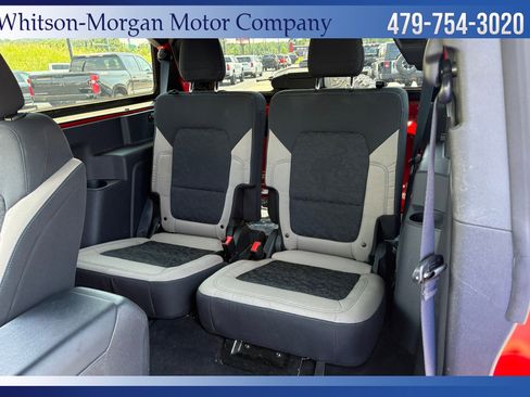 Used 2022 Ford Bronco Wildtrak image 38