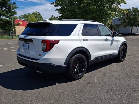 Used 2021 Ford Explorer ST w/ Equipment Group 401A AWD/4WD image 9