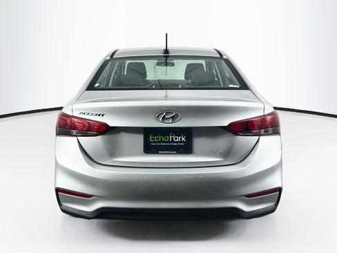 Used 2021 Hyundai Accent SEL FWD image 7