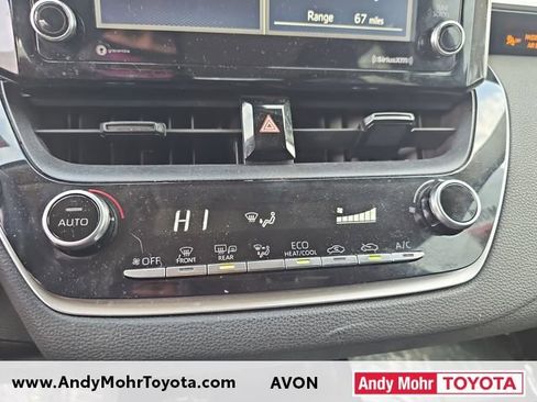 Used 2021 Toyota Corolla LE image 17