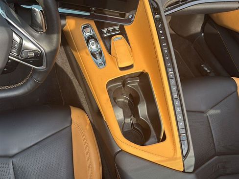 Used 2023 Chevrolet Corvette Stingray Preferred Conv w/ Z51 Performance Package RWD image 10