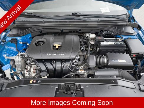 Used 2017 Hyundai Elantra Value Edition FWD image 13
