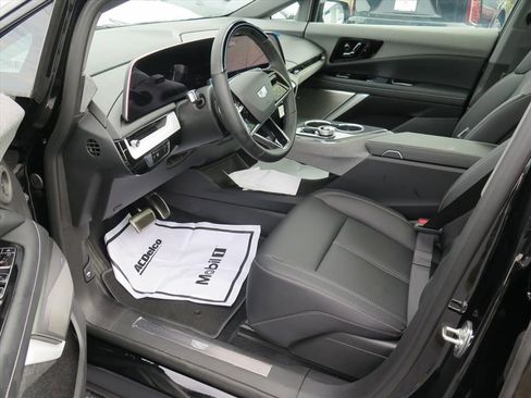 New 2026 Cadillac Optiq Sport 1 image 11