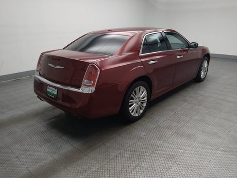 Used 2014 Chrysler 300 AWD w/ Driver Convenience Group image 10