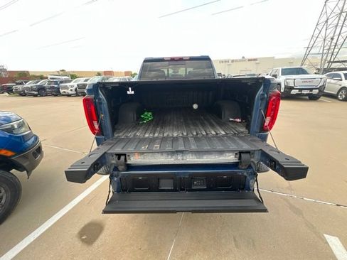 Used 2026 GMC Sierra 1500 Denali Ultimate AWD/4WD image 9