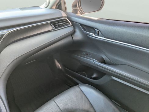 Used 2021 Toyota Camry XSE w/ Navigation Package FWD image 13