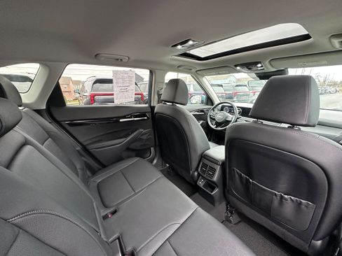 Used 2024 Kia Seltos EX image 15