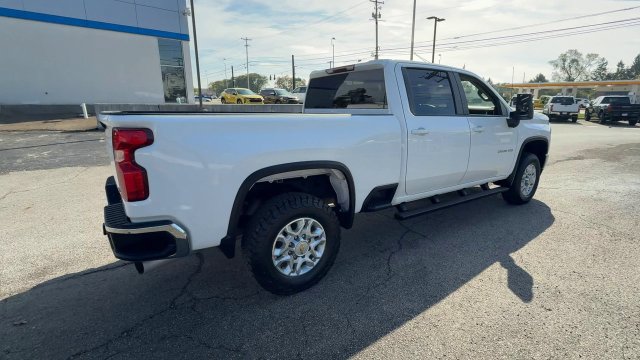 Used 2023 Chevrolet Silverado 2500 LT AWD/4WD image 8