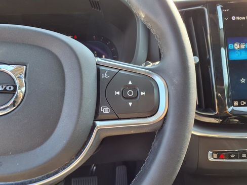Certified 2023 Volvo XC60 B5 Core image 26