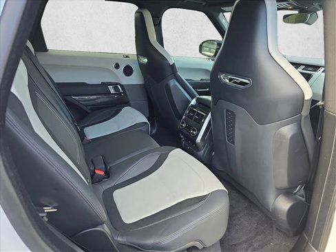 Certified 2022 Land Rover Range Rover Sport SVR image 5