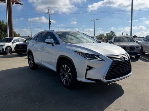 Used 2016 Lexus RX 350 FWD w/ Premium Package image 3