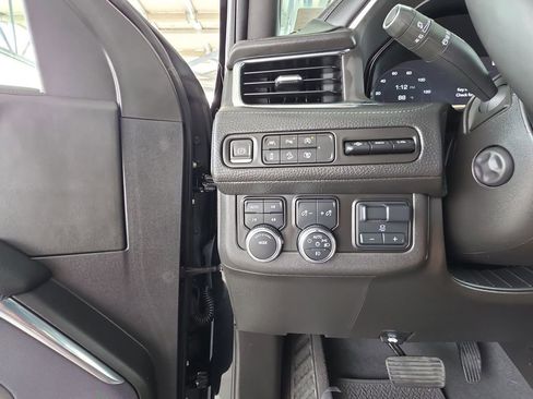 Used 2023 GMC Yukon Denali w/ Max Trailering Package image 18