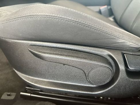 Used 2021 Kia K5 LXS FWD image 16